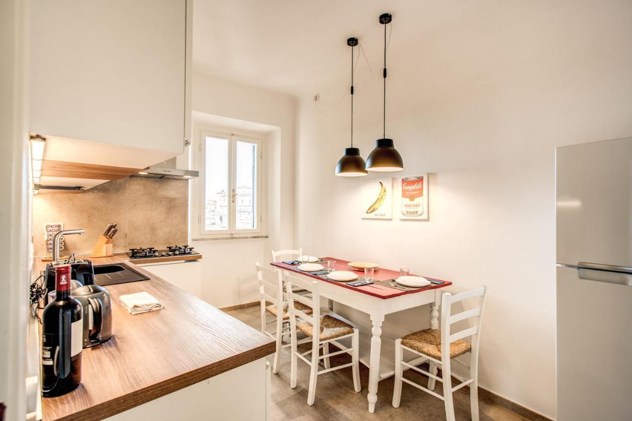 Cavour Attic With Terrace Apartamento Roma Exterior foto