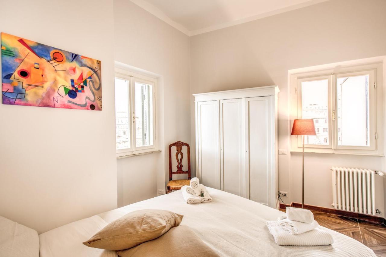 Cavour Attic With Terrace Apartamento Roma Exterior foto