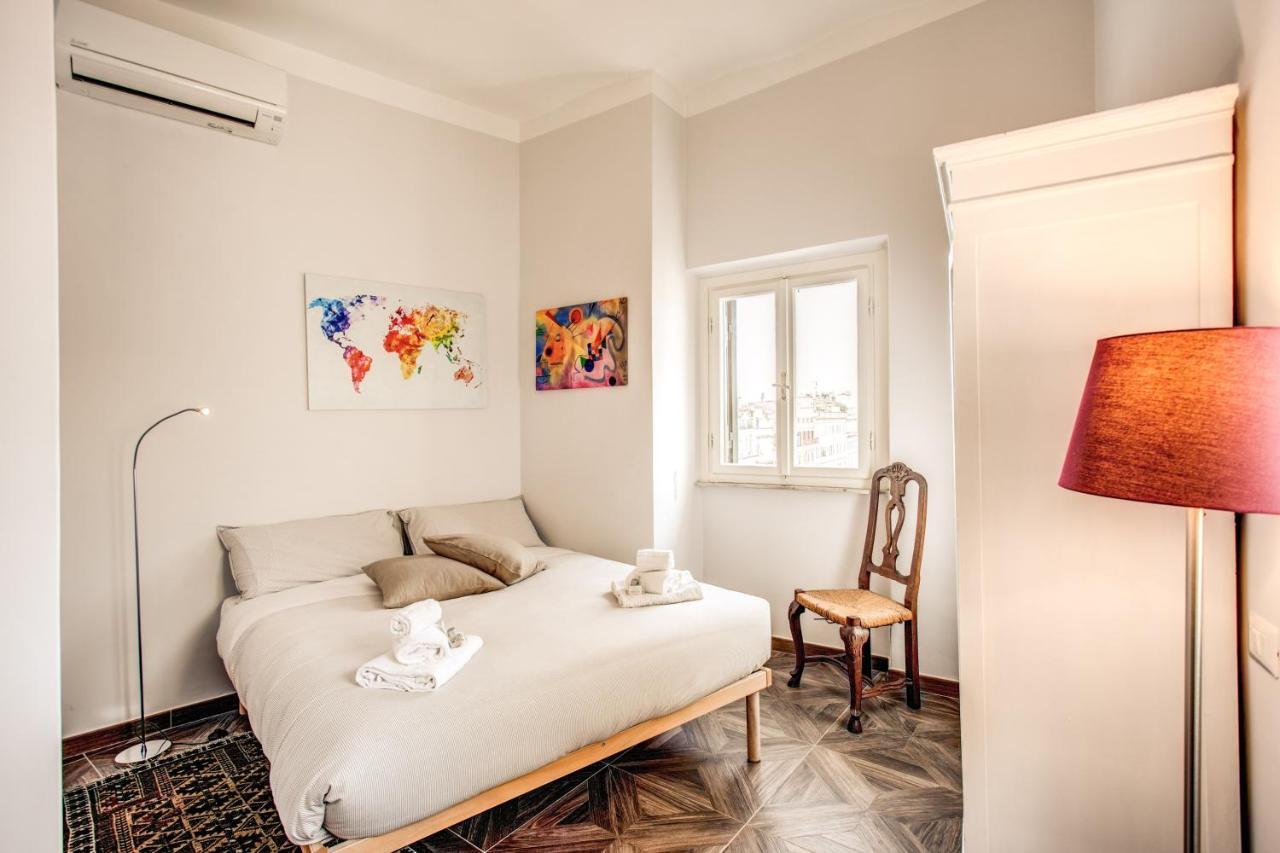 Cavour Attic With Terrace Apartamento Roma Exterior foto
