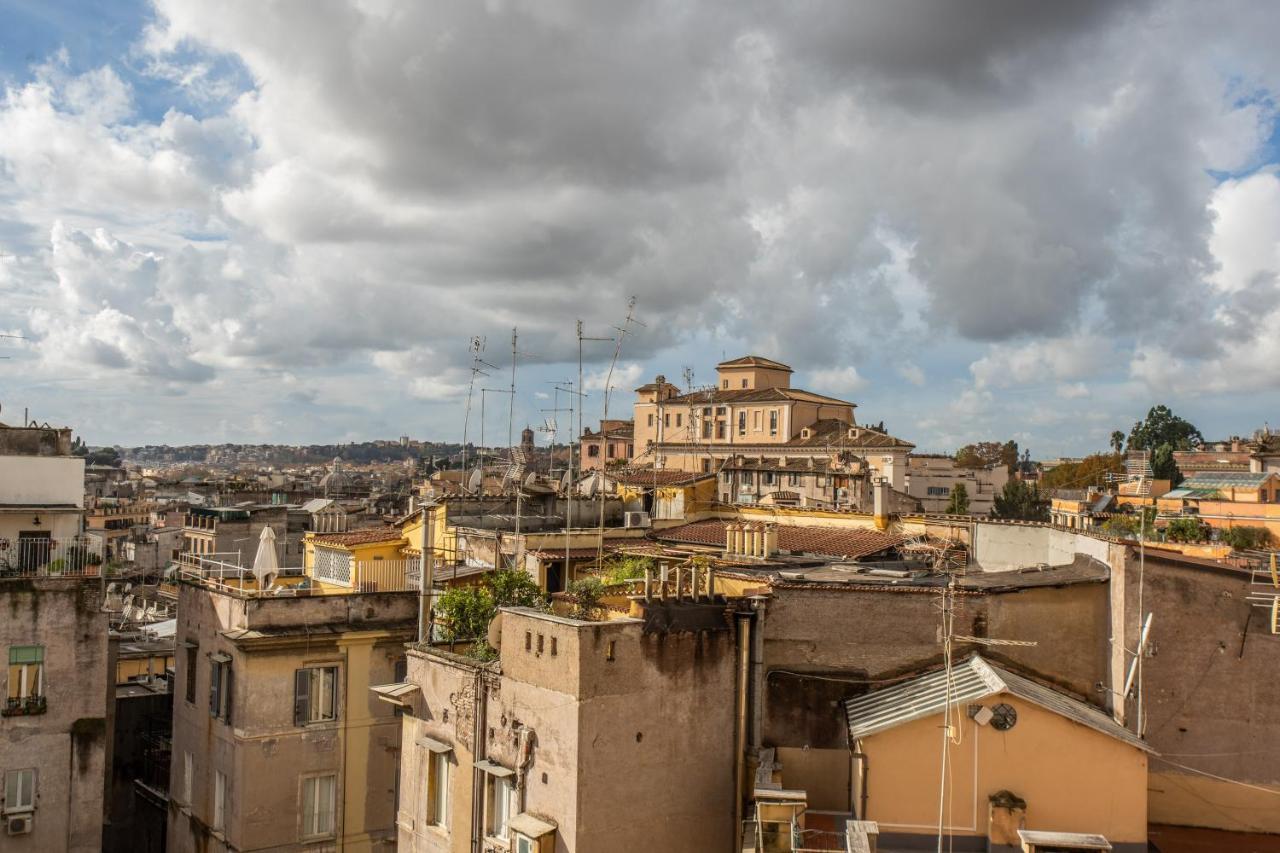 Cavour Attic With Terrace Apartamento Roma Exterior foto