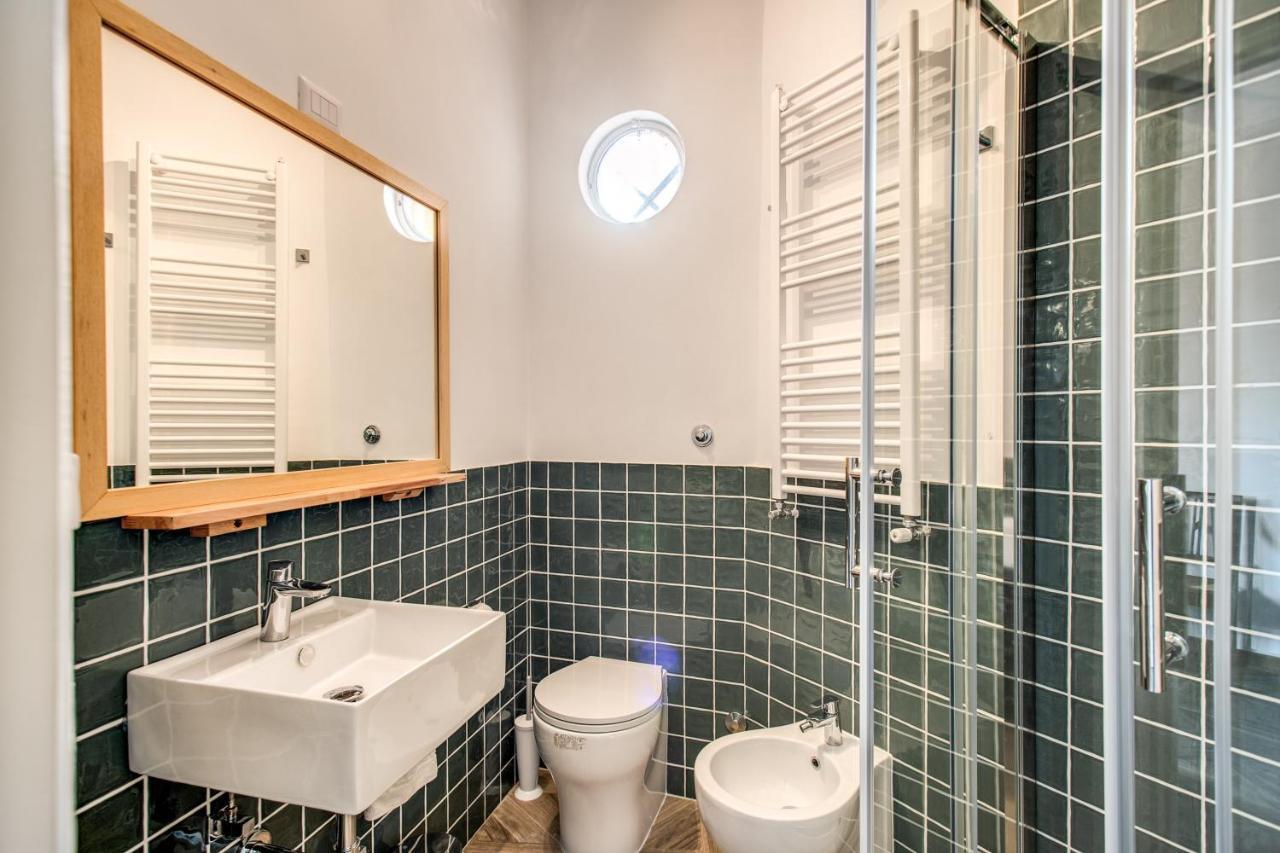 Cavour Attic With Terrace Apartamento Roma Exterior foto
